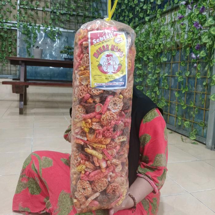 kerupuk seblak campur renyah gurih pedas nyoy