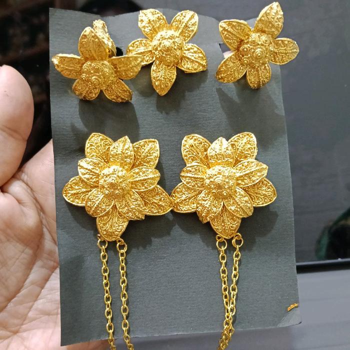Set Bros bunga kamboja kuningan lapis emas