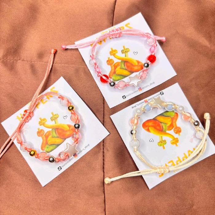 Gelang Hoppers Kalakter Lucu Couple untuk Besti Ber 3 Cocok untuk Kado Hadiah dengan Desain Unik dan