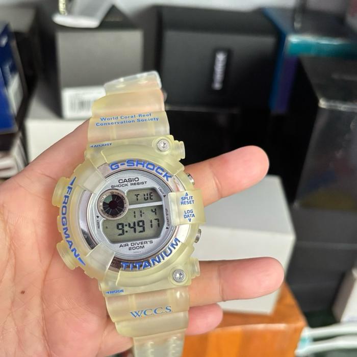 JAM TANGAN GSHOCK DW-8201WC