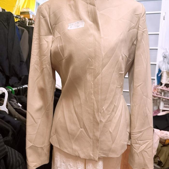 Blazer Wanita Warna Coklat Susu Panjang Outer