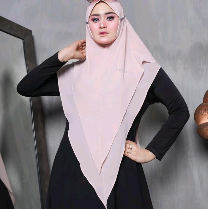 "Khimar Qinan" bergo simple
