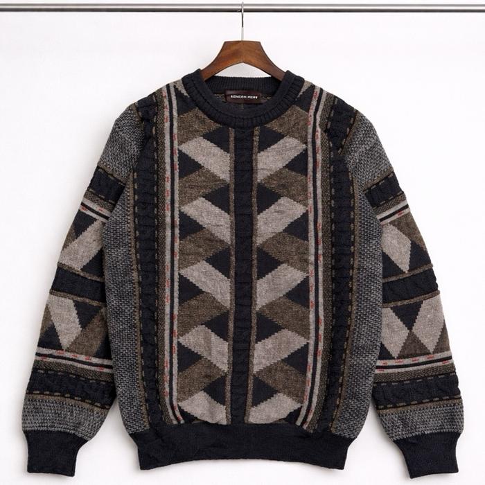 Lindbergh Vintage 3D Knitwear Rajut Motif Pria