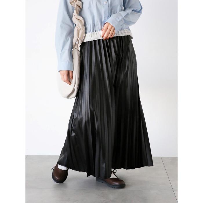 Rok Plisket Satin Wanita - Bobo Tokyo - Takamine Glossy Pleated Skirt