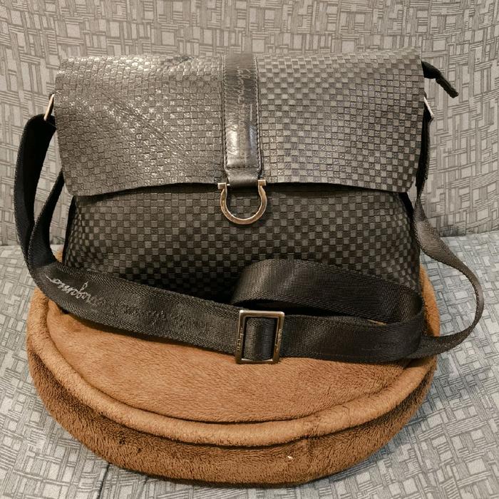 Tas Pria Salvatore Ferragamo Original