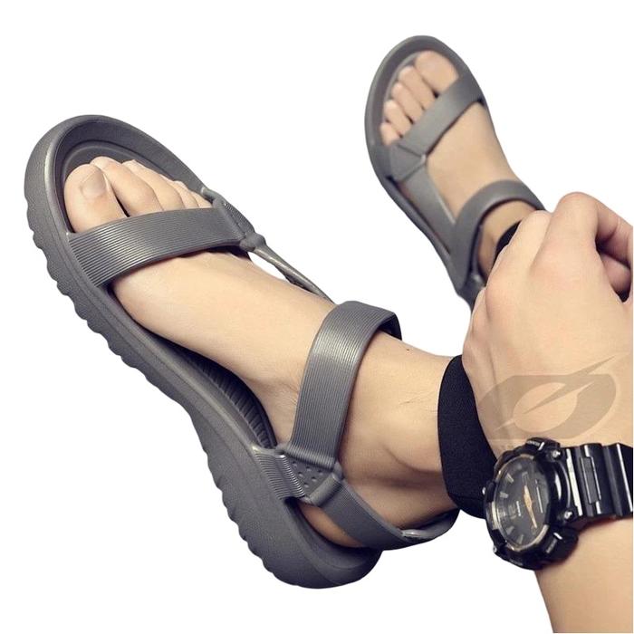 Sandal Sendal Cowok Pria Hiking Gunung Mancing Hujan Strap X Keren Ringan Empuk Umroh Ukuran Size De