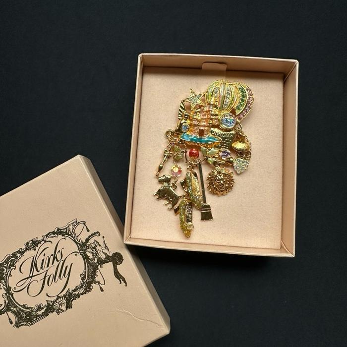 Kirks Folly Wizard Land of Oz Brooch
