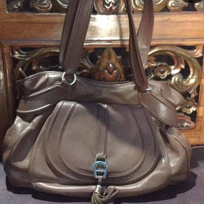 Tas wanita Aigner Hobo Bag