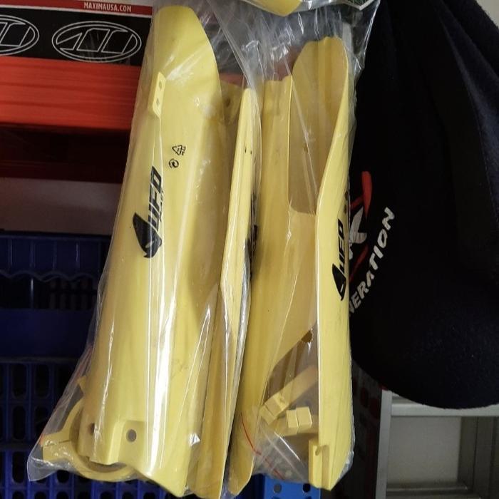 cover shock forkguard depan usd Suzuki RM 250 RMZ 250 450 sepasang