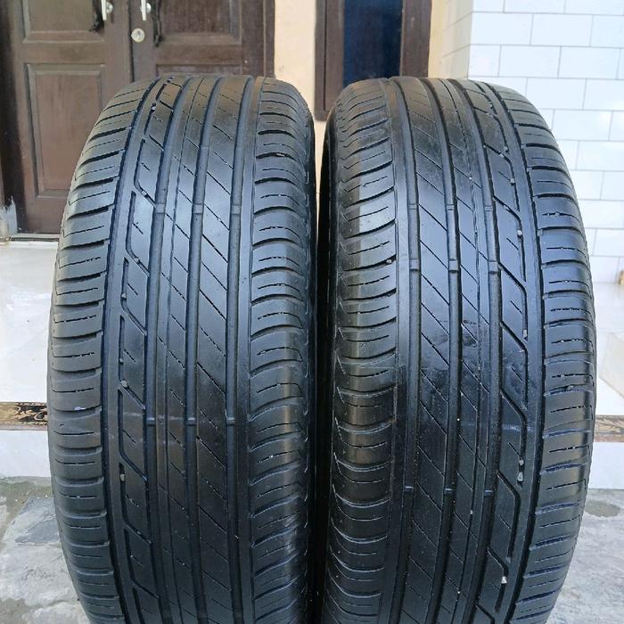 Ban 225/60 R17 Bridgestone Turanza T001
