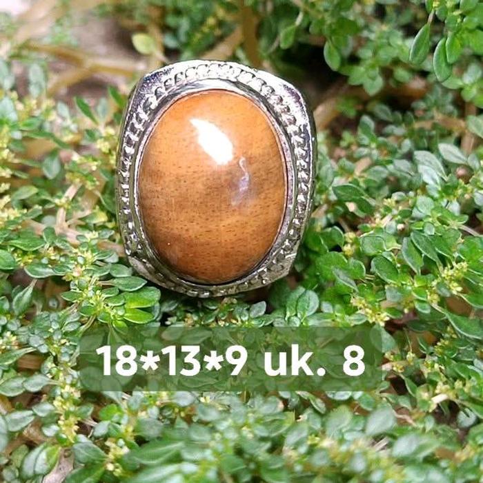 cincin batu fosil kayu galih asem Jawa dengan ring 8