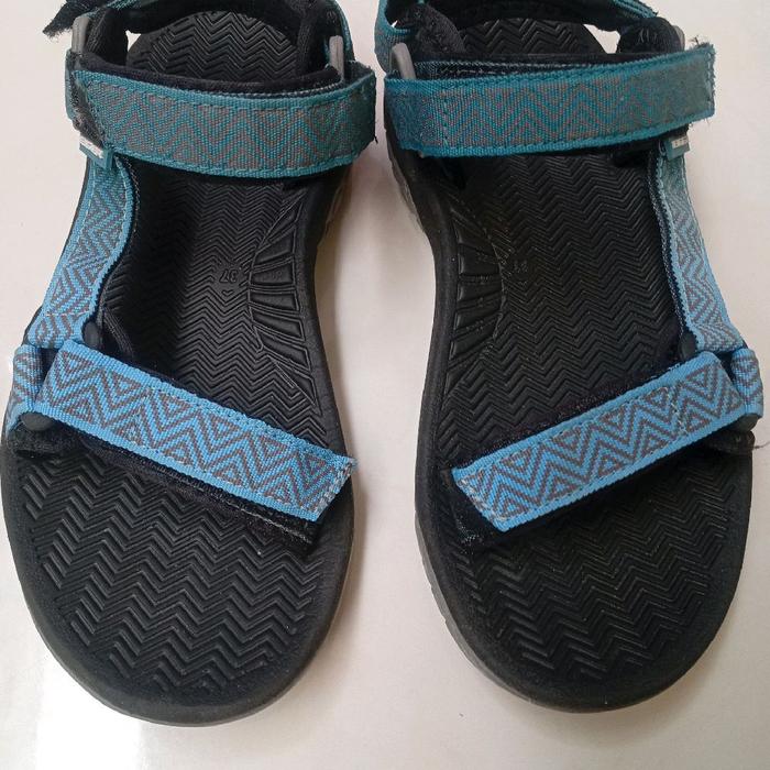Preloved Sepatu Sandal Eiger Woman Biru,  Sandal Gunung Merk Eiger,  Sandal Eiger Ori Size 37