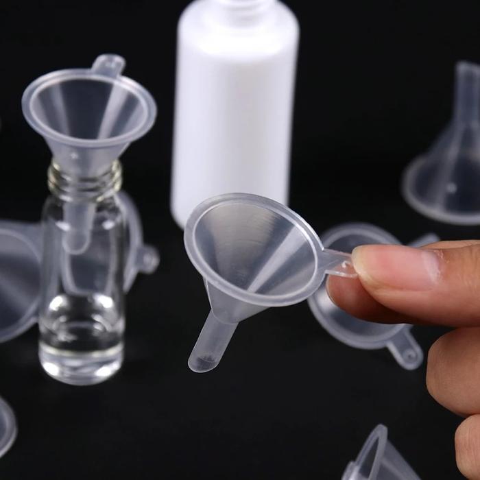 Corong Mini Plastik Multifungsi Corong Transparant Botol Kecil