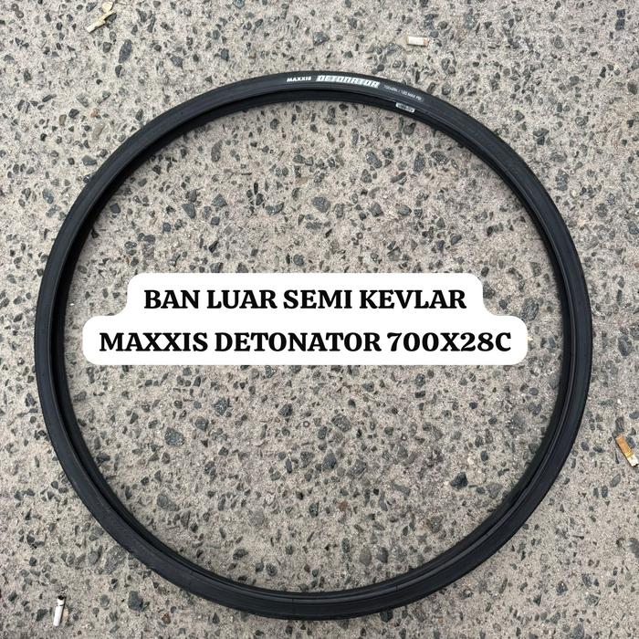 Ban Luar Sepeda 700 x 28C Maxxis Detonator Semi Kevlar