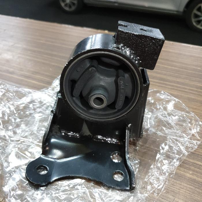 Engine Mounting X-trail T30 LH O1