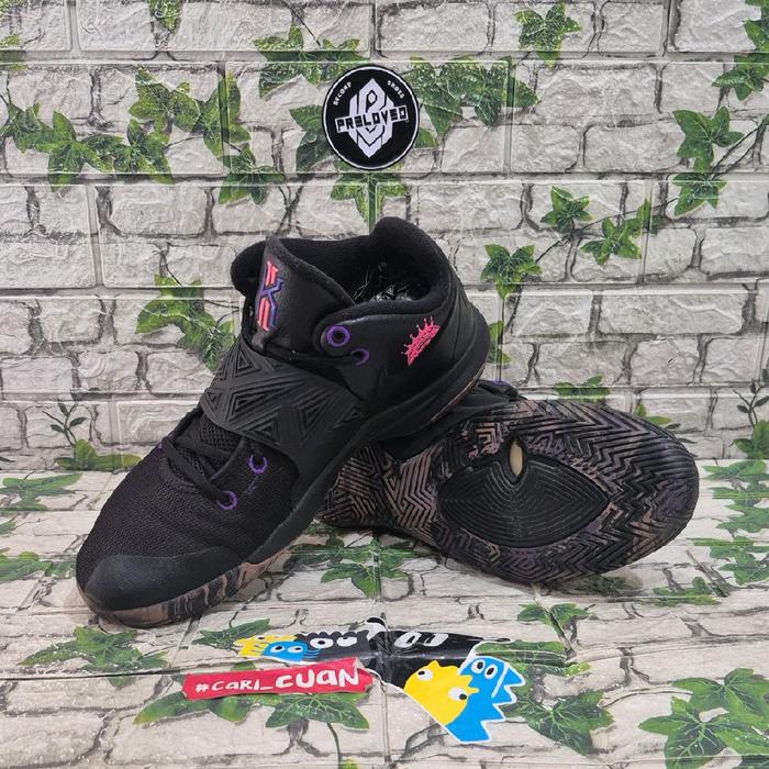 NIKE KYRIE FLYTRAP 3 FIERCE PURPLE SIZE 43 INSOLE 27,5CM Shoes Casual Olahraga Sport