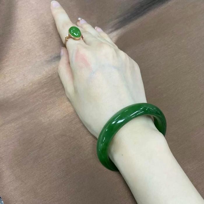 GELANG GIOK WANITA GELANG GIOK ASLI CHINA ELEGAN GELANG BATU NATURAL