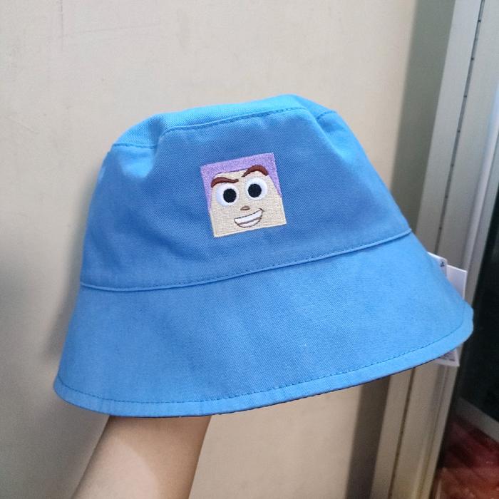 MINISO TOY STORY BUCKET HAT REVERSIBLE TWO SIDES ALIEN BUZZ TOPI BUCKET DUA SISI LUCU