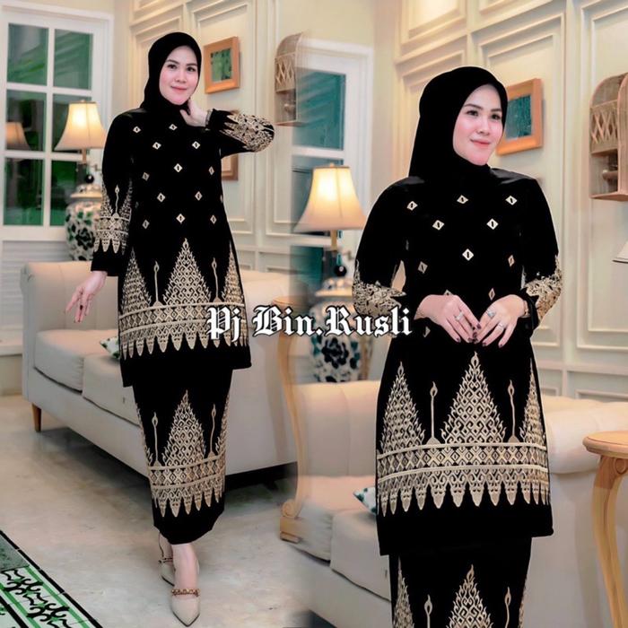 Set Bordir Malaysia Muslim Dewasa