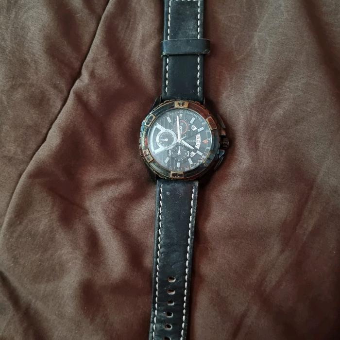 Guess Jam Tangan Speedway 100% Original dengan Tali Kulit Hitam dan Desain Chronograph untuk Pria - 