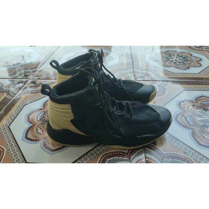 sepatu basket ballerbro second 42