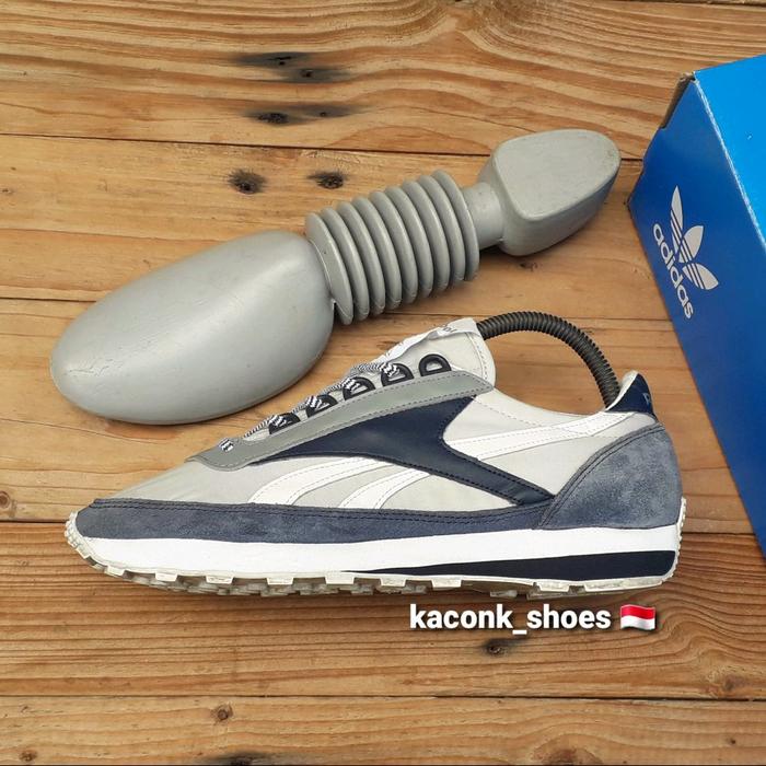 SEPATU REEBOK AZTEC GREY NAVY ORIGINAL