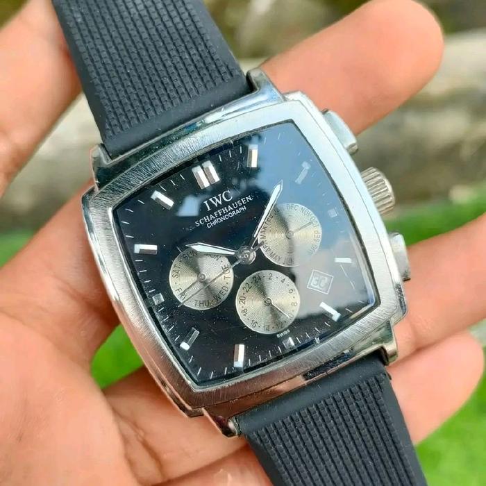 iwc tank schaffhausen chronograph automatic international watch co