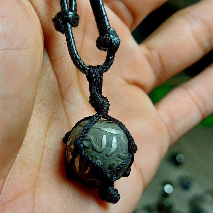 Kalung Munta besi Rajah Plinteng Semar Nempel magnet kuat tali Korea Batu Elegan BangSutrisAkik