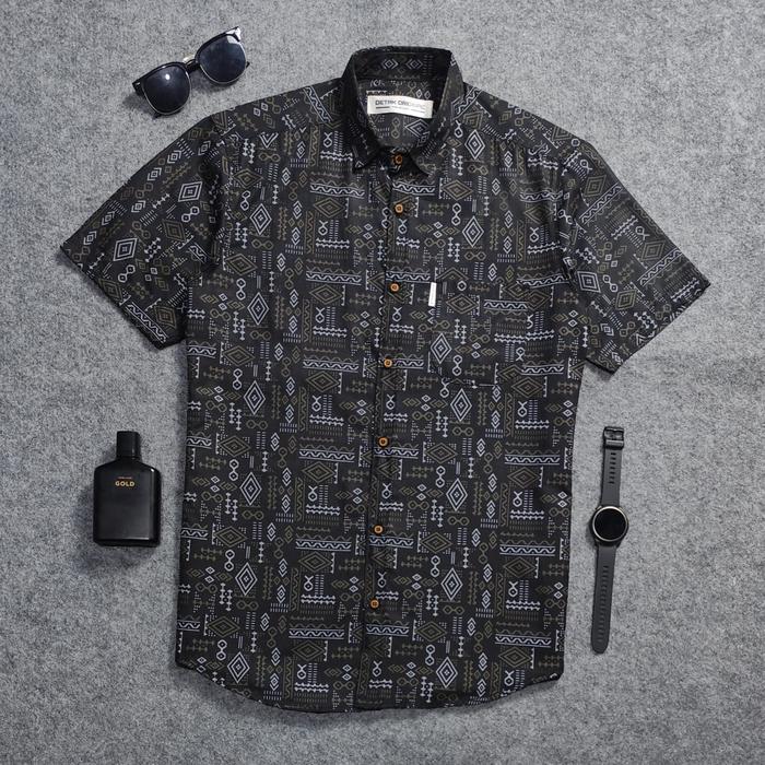Kemeja Songket Pria Motif Arrow Hitam Lengan pendek Katun Poplin Casual Slimfit Nyaman