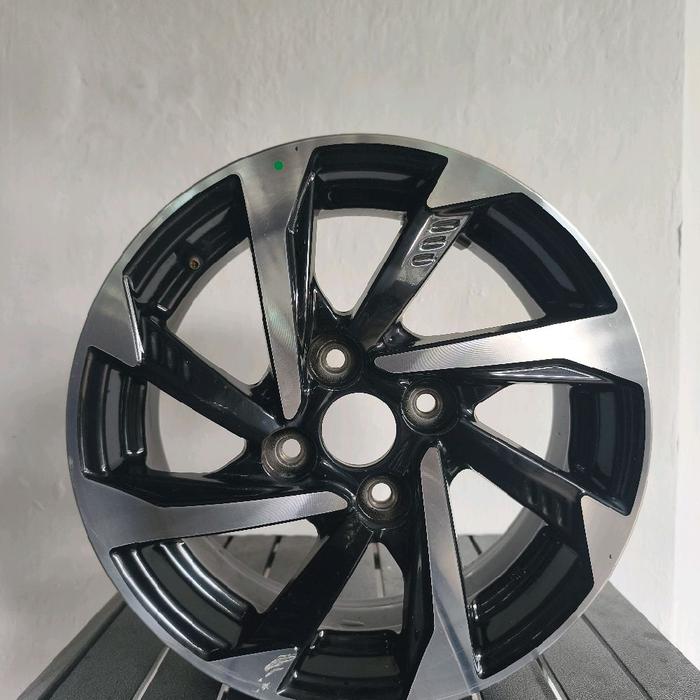 VELG SEREP DAIHATSU SIGRA NEW FACELIFT R14 4x100 ORIGINAL ( satuan )