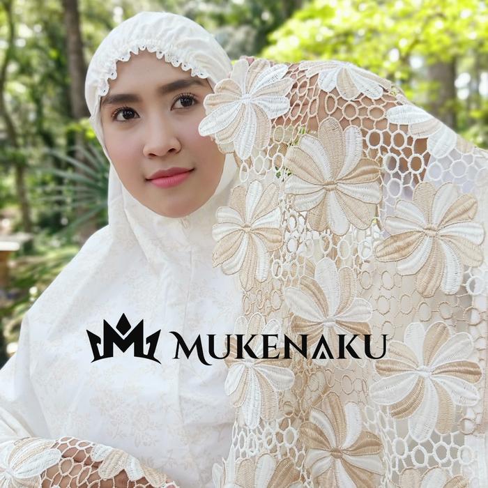 Mukenaku Golden Kembang api