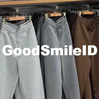 SAL Men Celana Sweat Fit Lebar Sweatpants Panjang Pria UNIQLO : C JASTIP
