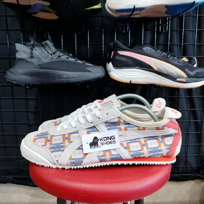 SEPATU ONIITSK TGR X DOITUNG MEXICO 66 HAND WOVEN 43