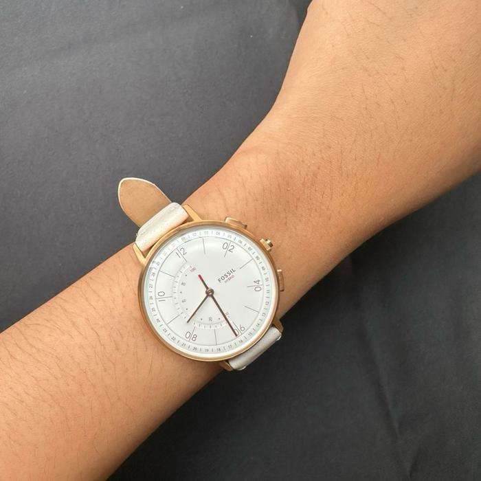 Fossil Hybrid White Watch