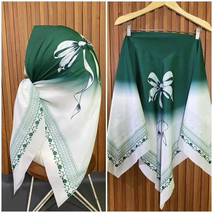 HIJAB SEGI EMPAT VOAL MOTIF SUBLIME PITA WARNA HIJAU BOTOL KODE 103 JILBAB TERBARU
