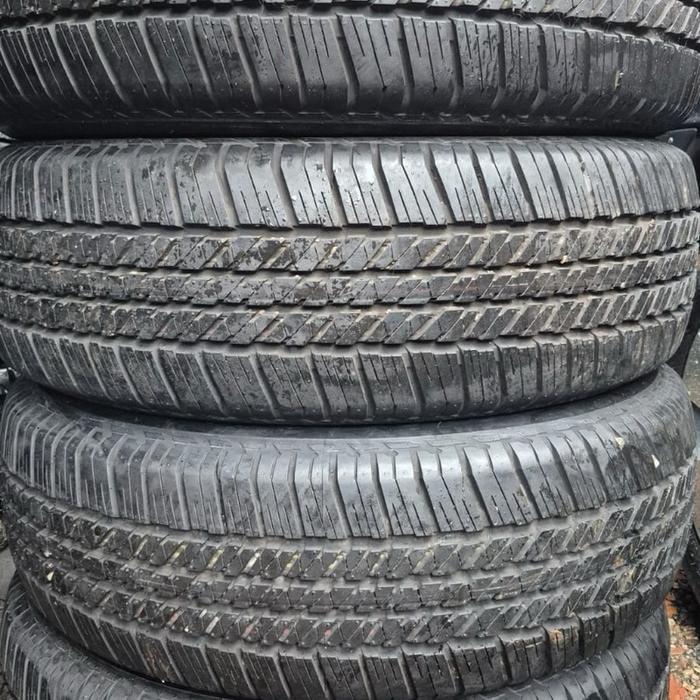 Jual ban copotan Bridgestone duller H/T 255/65 R17 ketebalan 98% produksi taun 2022 harga tertera un