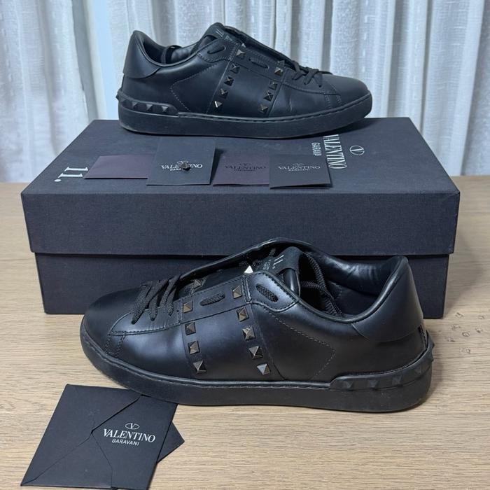 Valentino garavani rockstud untitled original 10000% sneaker second kolpri not lv not balenciaga not