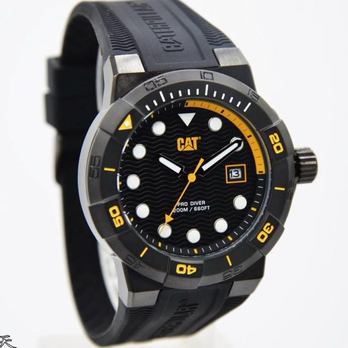 Caterpillar SI.161.21.127 Jam Tangan Pria Analog dengan Tali Rantai Diameter 4,4 cm Tahan Air 100 m 