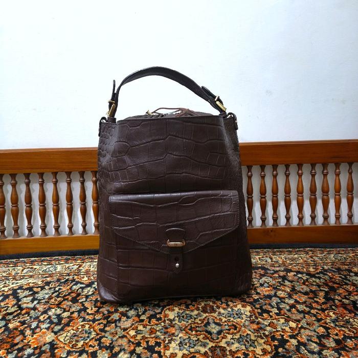 tas serut kulit asli Massimo dutti