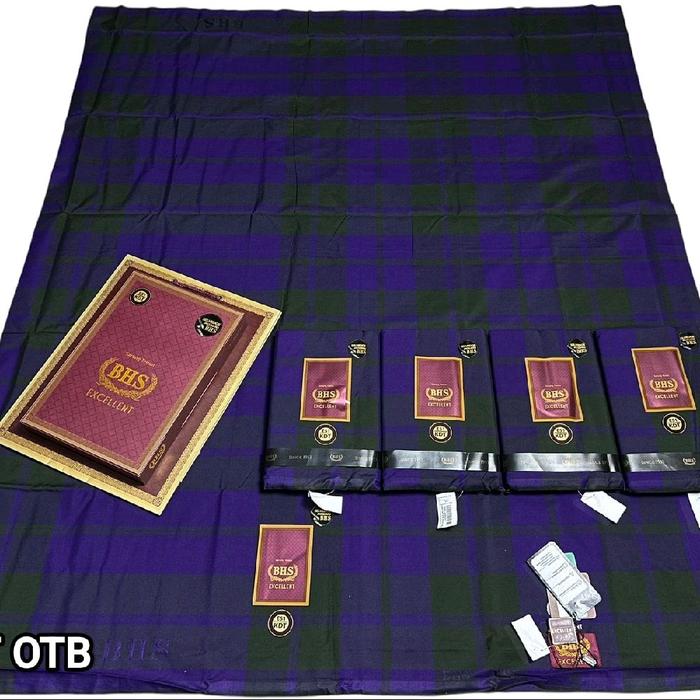 Sarung Jadul BHS Excellent Gold motif KDT OTB Ungu Hitam dengan Desain Kotak-Kotak Elegan untuk Paka