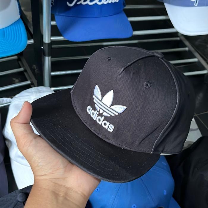 ADIDAS SNAPBACK BUNGA TRIFOIL