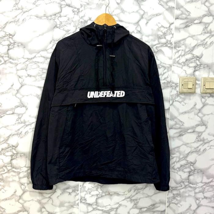 Jaket cagoel champion undefeated