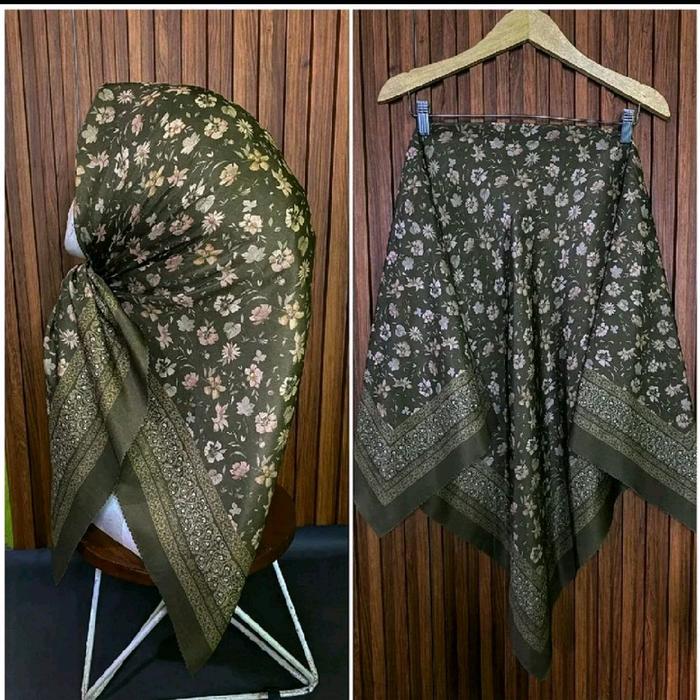 HIJAB SEGI EMPAT VOAL PREMIUM MOTIF BUNGA FELISHA ARMY