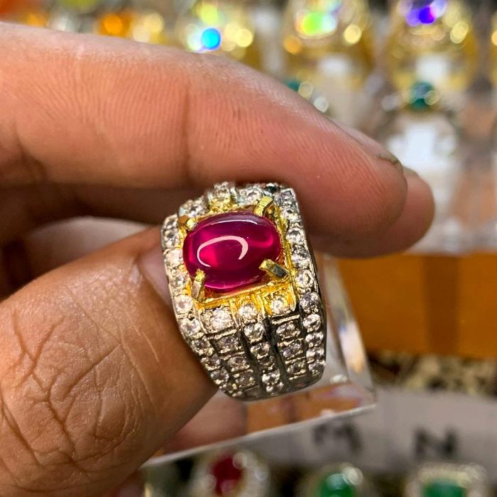 ruby daging natural permata
