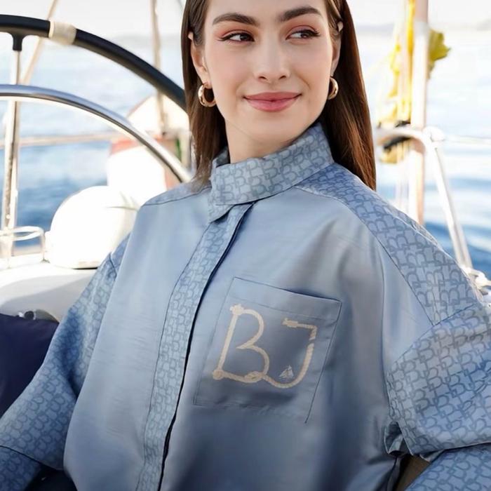 Monogram benang jarum nautical