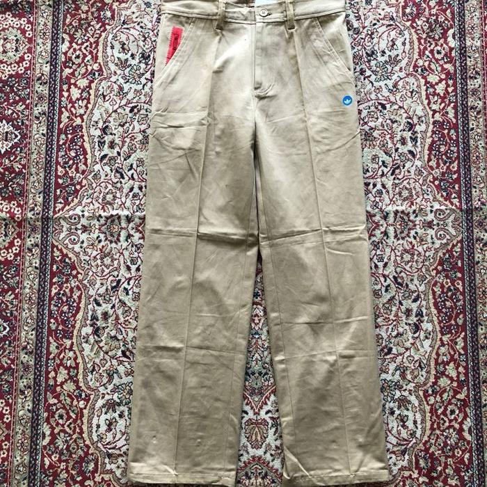 Celana Adidas chino work pants Vintage Adidas trefoil Hi413