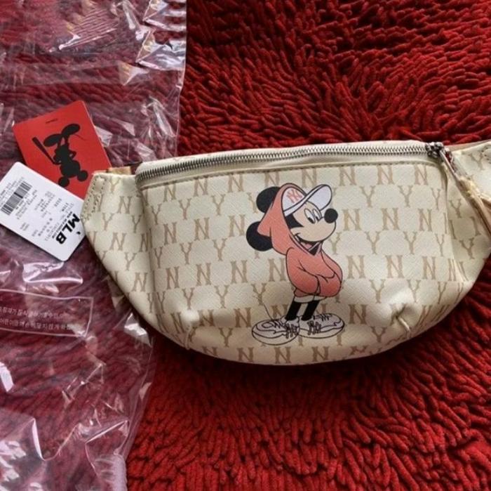 MLB NY X MICKEY DISNEY WAISTBAG / TAS PINGGANG MLB NEW YORK YANKESS LOS
