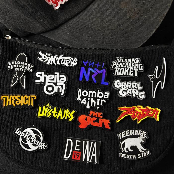 Band Lokal - Akrilik Pin Enamel Pin Style - Pin Band Pop, Punk, HC, Rock, Metal, Indie, Skena. Akses