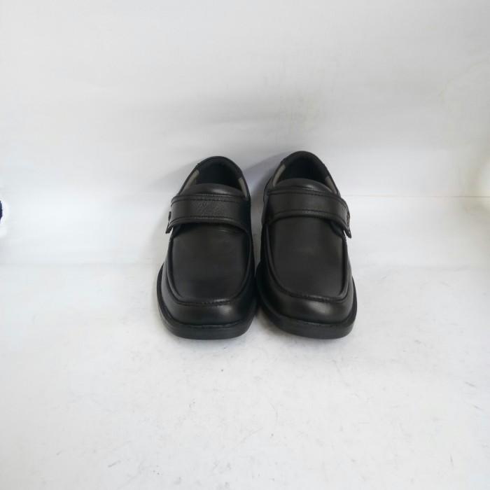 Sepatu Scorpion Pria Pantofel Kulit Asli Formal Kerja Kantor -5203 BLK
