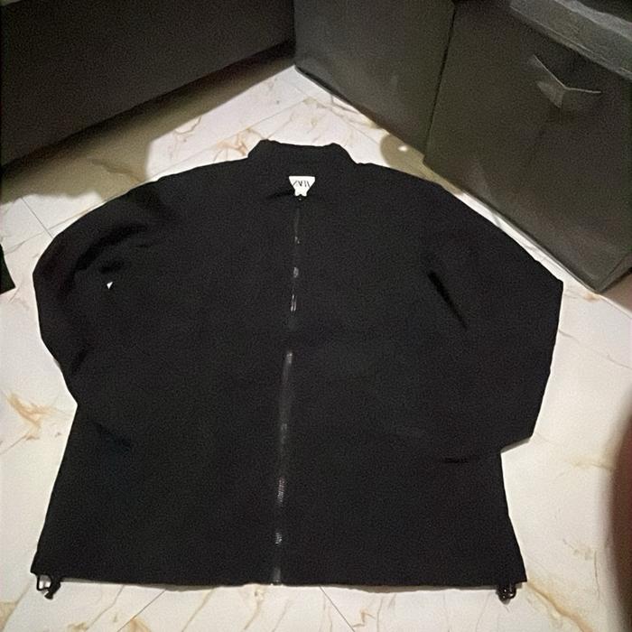 Jual jaket bomber z4ra size M (setara L/XL lokal) kondisi second mulus Hitam